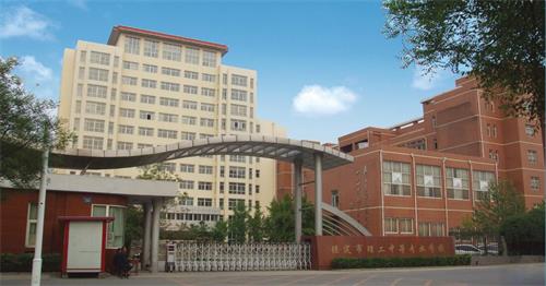 保定市第四職業(yè)中學(xué)校如何安排學(xué)生實(shí)訓(xùn)和就業(yè)？