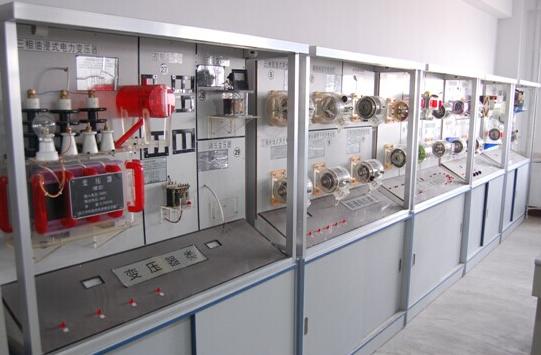 保定市第四職業(yè)中學(xué)有電氣技術(shù)應(yīng)用專業(yè)？