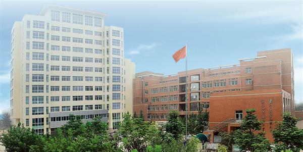 保定第四職業(yè)中專和保定市理工中等專業(yè)學(xué)校是一所學(xué)校嗎？