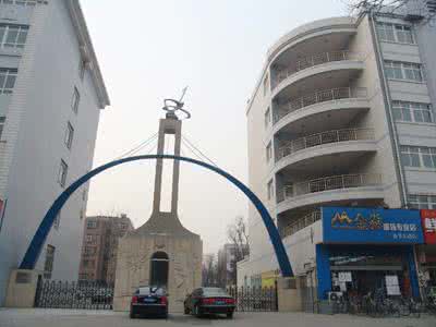 保定市南市區(qū)職教中心商貿(mào)醫(yī)學(xué)部都有哪些專(zhuān)業(yè)？