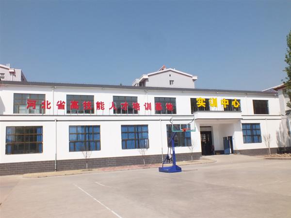 張家口裝備制造技工學(xué)校值得選擇嗎？