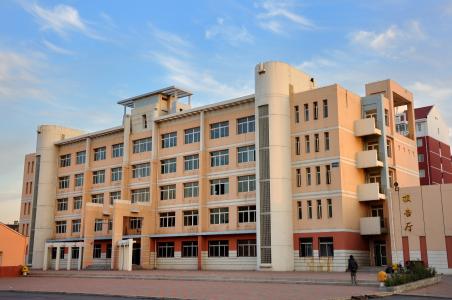 天津市建筑工程學(xué)校有哪些辦學(xué)層次？
