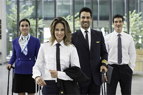 青島航空職業(yè)技術學校航空服務專業(yè)怎么樣？