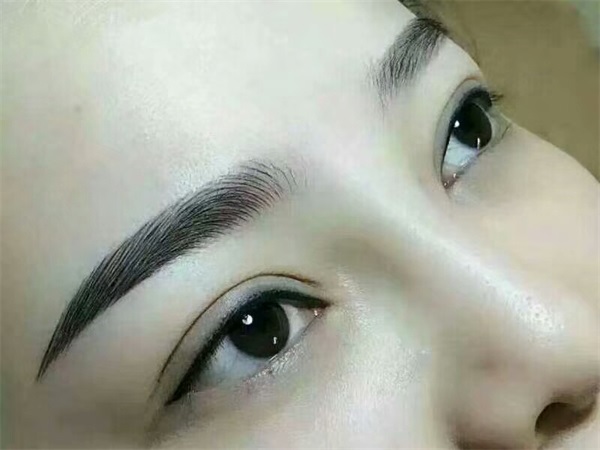 唐山于航美學(xué)形象設(shè)計(jì)培訓(xùn)學(xué)校紋繡課程包括哪些內(nèi)容？