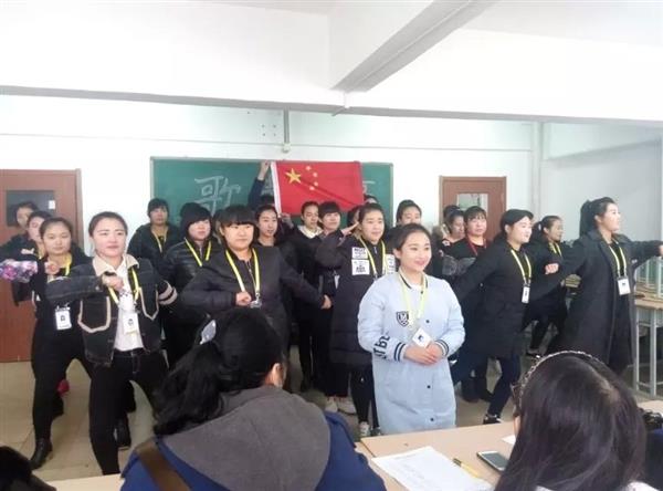 秦皇島學(xué)習(xí)電子商務(wù)專業(yè)可以選擇哪所學(xué)校？