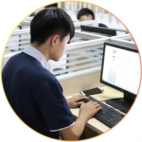 石家莊學(xué)商貿(mào)推薦哪所學(xué)校？就業(yè)有保障嗎？