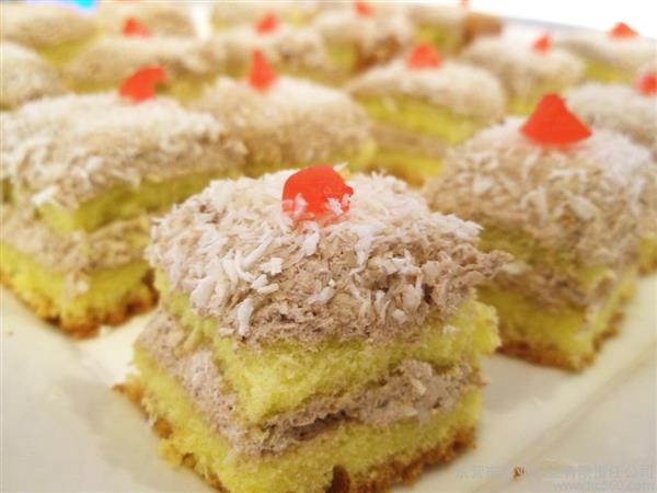 中西糕點(diǎn)無所不能，就在邢臺(tái)荔枝村烘焙專修學(xué)校！