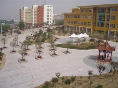 青島求實(shí)職業(yè)技術(shù)學(xué)院設(shè)施完善嗎？就業(yè)有保障嗎？