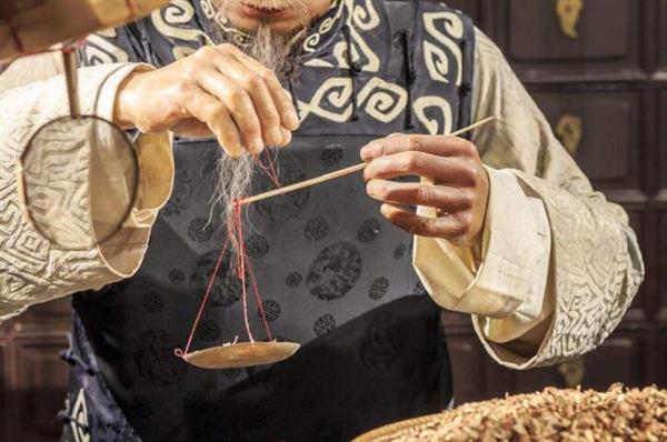 山東醫(yī)藥技師學(xué)院中藥制藥專業(yè)怎么樣？