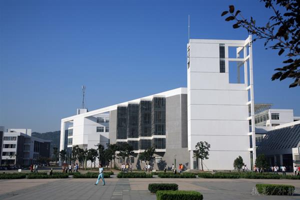 日照職業(yè)技術(shù)學(xué)院開設(shè)了哪些專業(yè)？