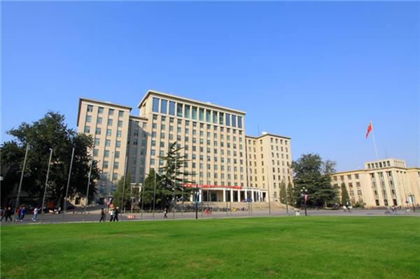 為什么選擇泰安市華魯勞動(dòng)職業(yè)培訓(xùn)學(xué)校？
