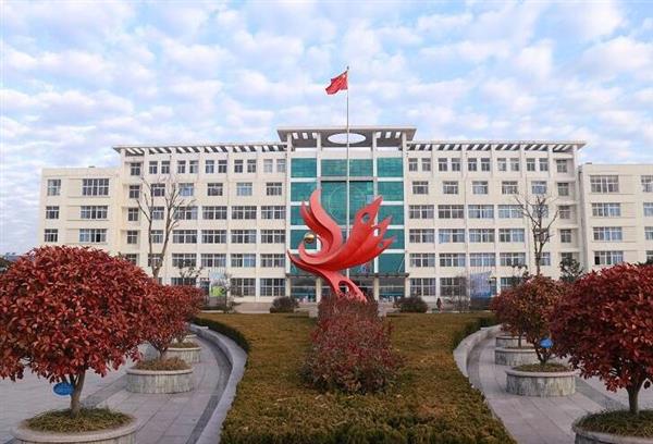 日照市工業(yè)學校是一所什么樣的學校？